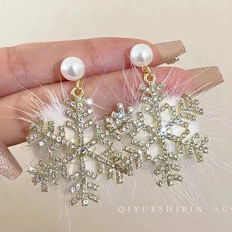 Christmas Snowflake Earrings Women's Full Diamond Pearl Plush Earrings - Beauty Blushh